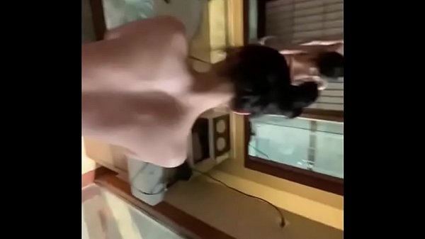 After entering the hot young woman,. Innocent and lovely figure.